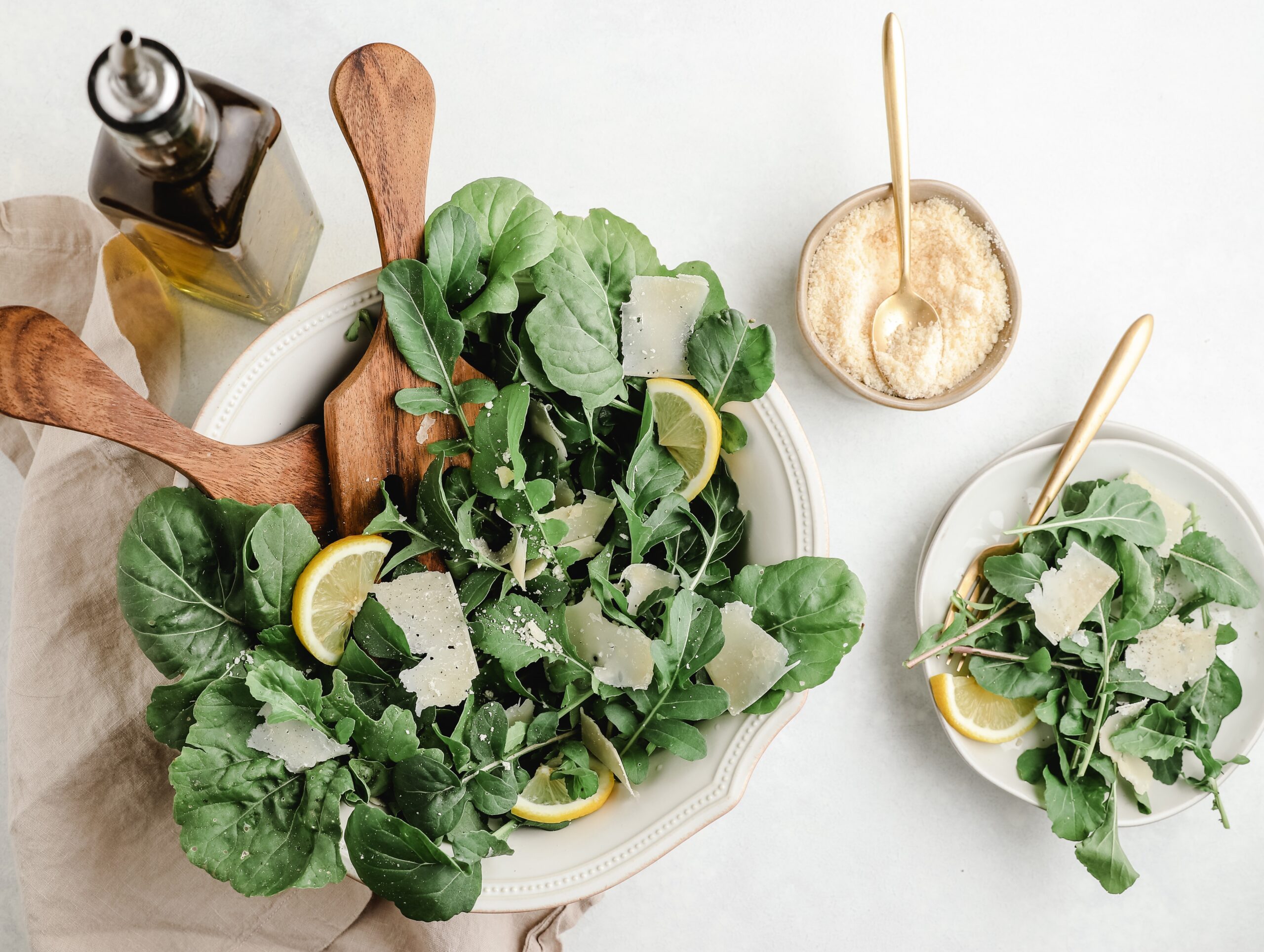 Gezonde salade met olijfolie