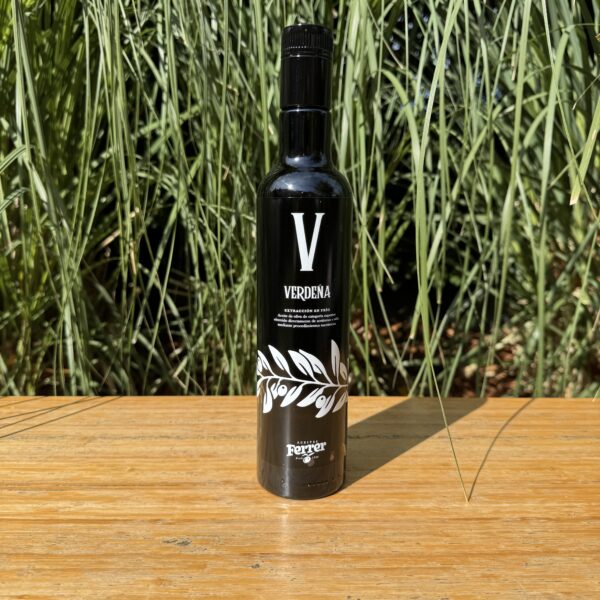 Zwarte fles olijfolie Verdeña 500ml